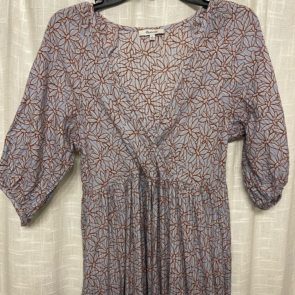 Madewell flower print midi dress. EUC. Size XS.